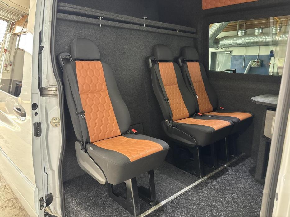 MERCEDES-BENZ Sprinter 2020
