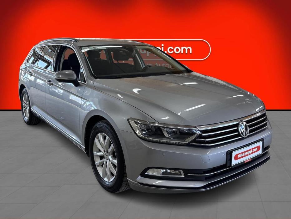 VOLKSWAGEN PASSAT 2019