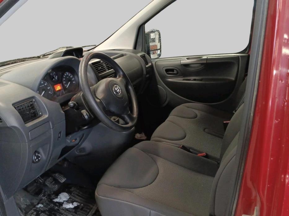 TOYOTA Proace 2015