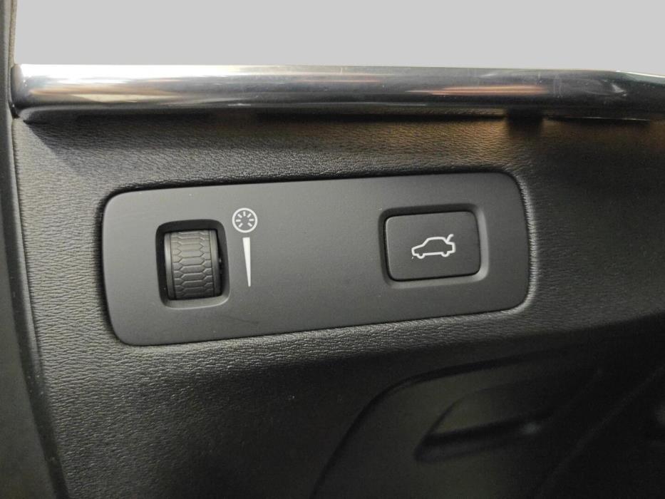 VOLVO XC90 2015