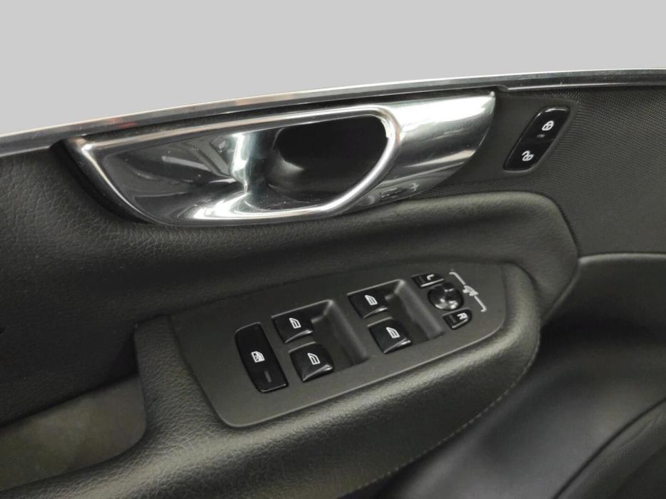 VOLVO XC90 2015