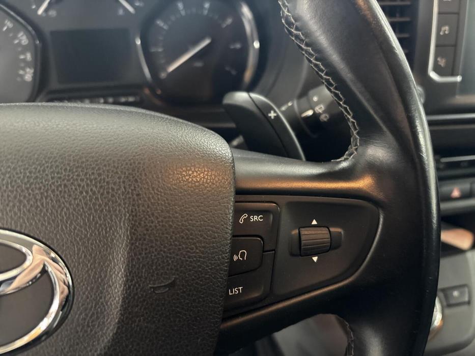 TOYOTA Proace 2020