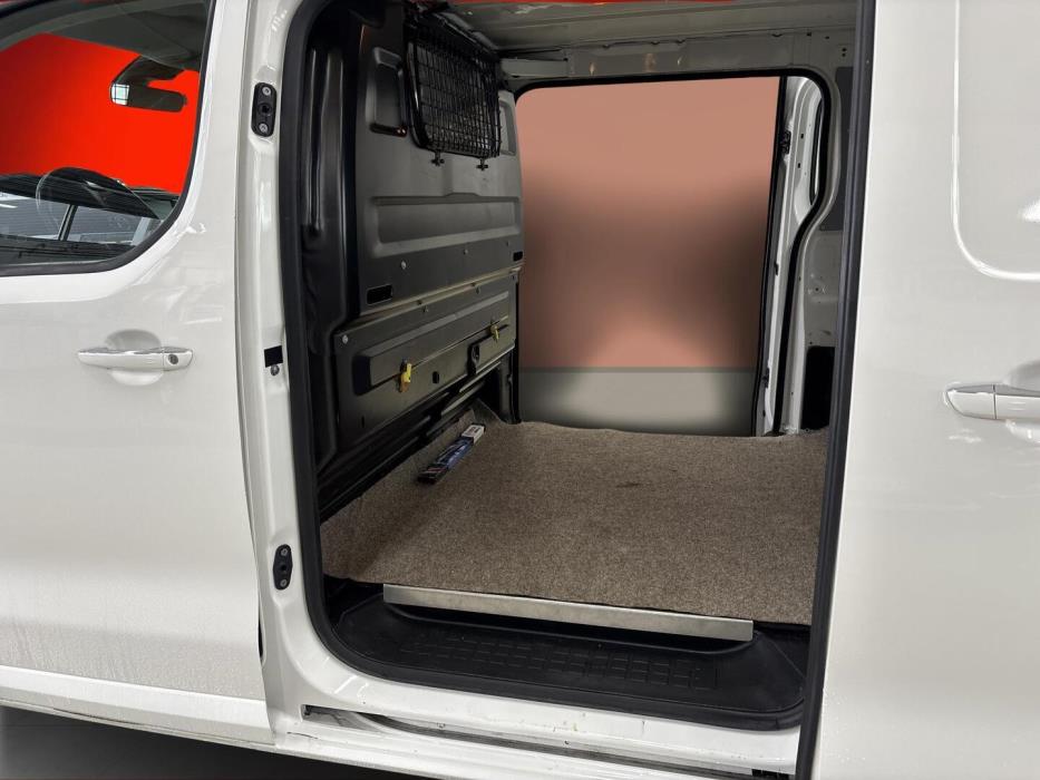TOYOTA Proace 2020