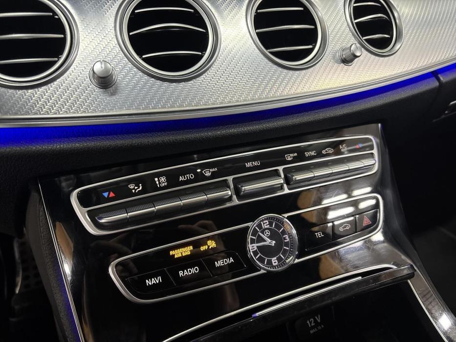 MERCEDES-BENZ E 2019