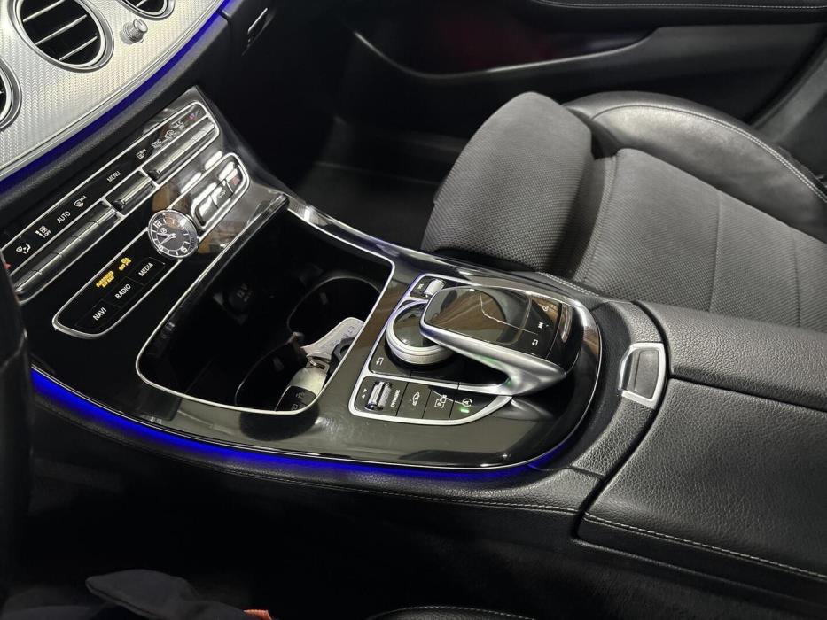 MERCEDES-BENZ E 2019