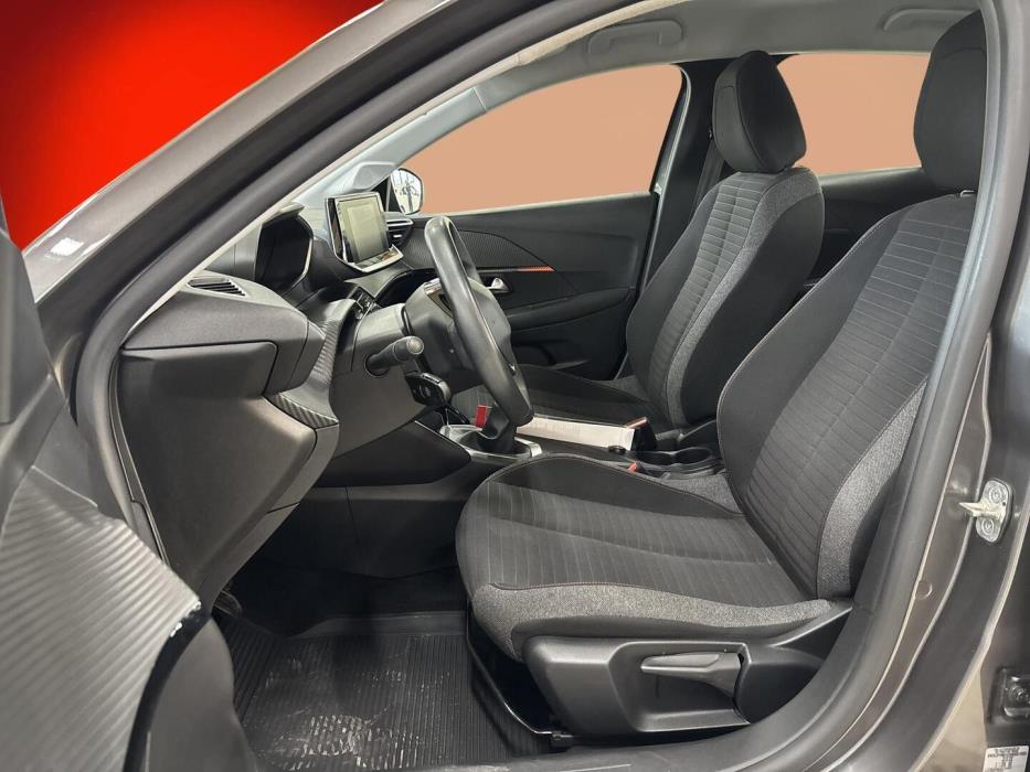 PEUGEOT 208 2022