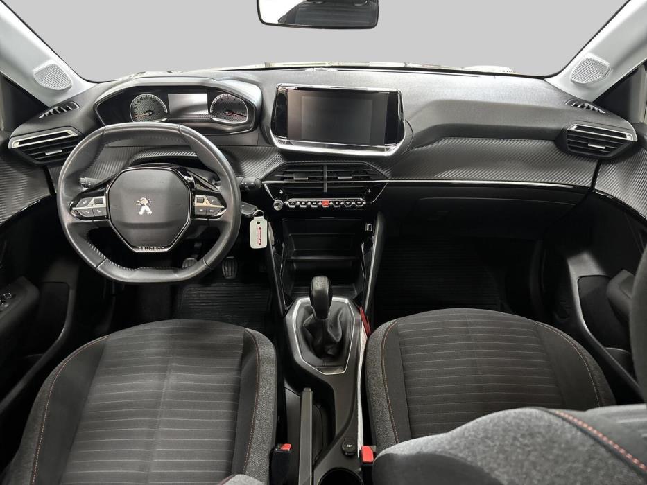 PEUGEOT 208 2022