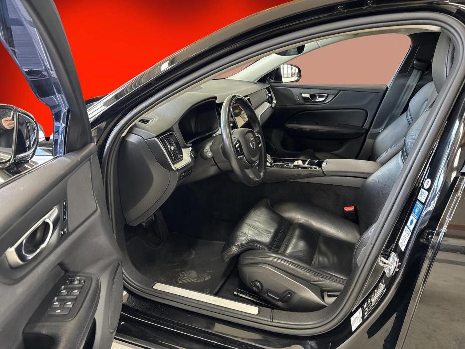 VOLVO S60 2021
