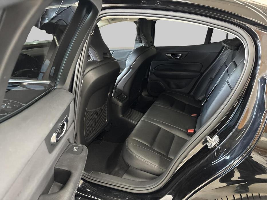 VOLVO S60 2021