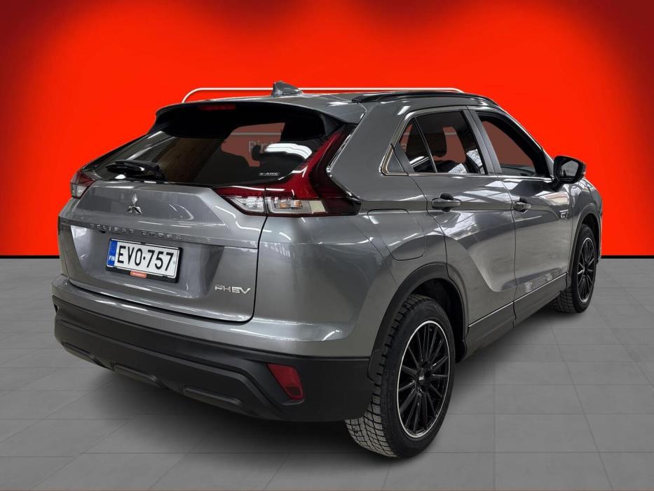 MITSUBISHI Eclipse Cross 2022