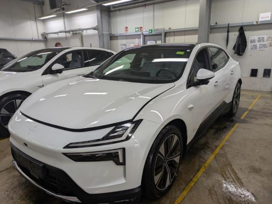 POLESTAR 4 2025
