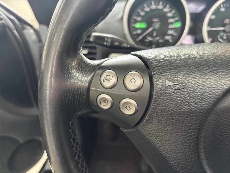 MERCEDES-BENZ SLK 2004