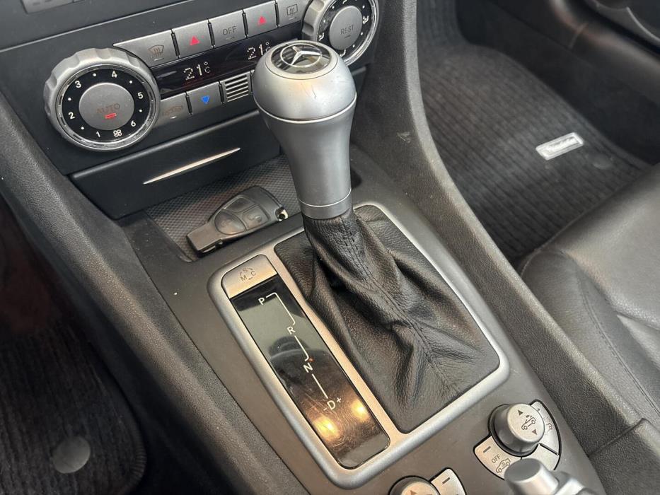 MERCEDES-BENZ SLK 2004