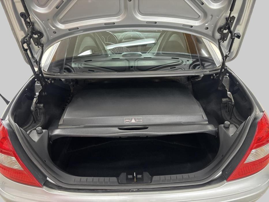 MERCEDES-BENZ SLK 2004