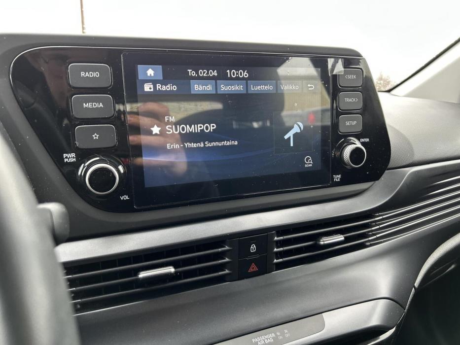 HYUNDAI i20 Hatchback 2023