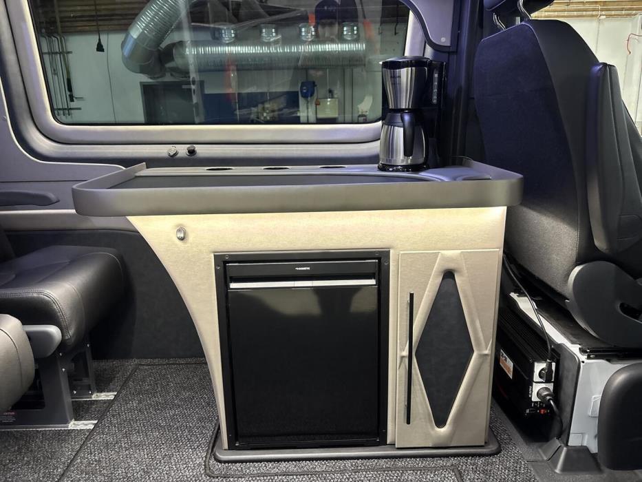 MERCEDES-BENZ Sprinter 2022