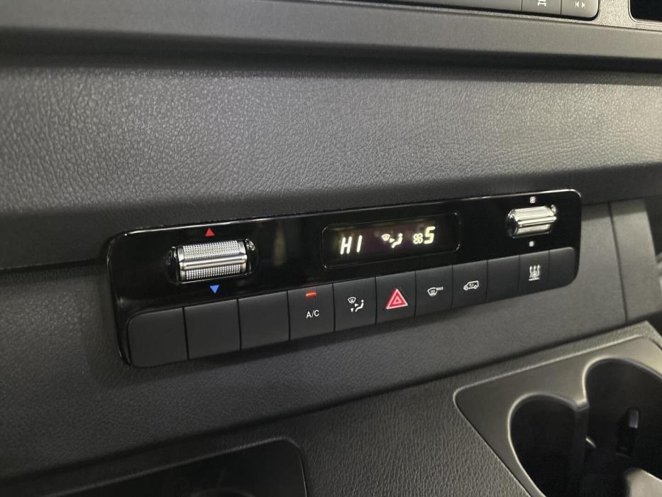 MERCEDES-BENZ Sprinter 2022