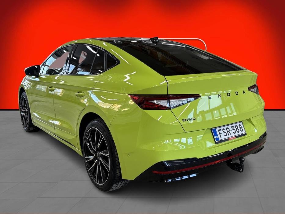 SKODA Enyaq 2024