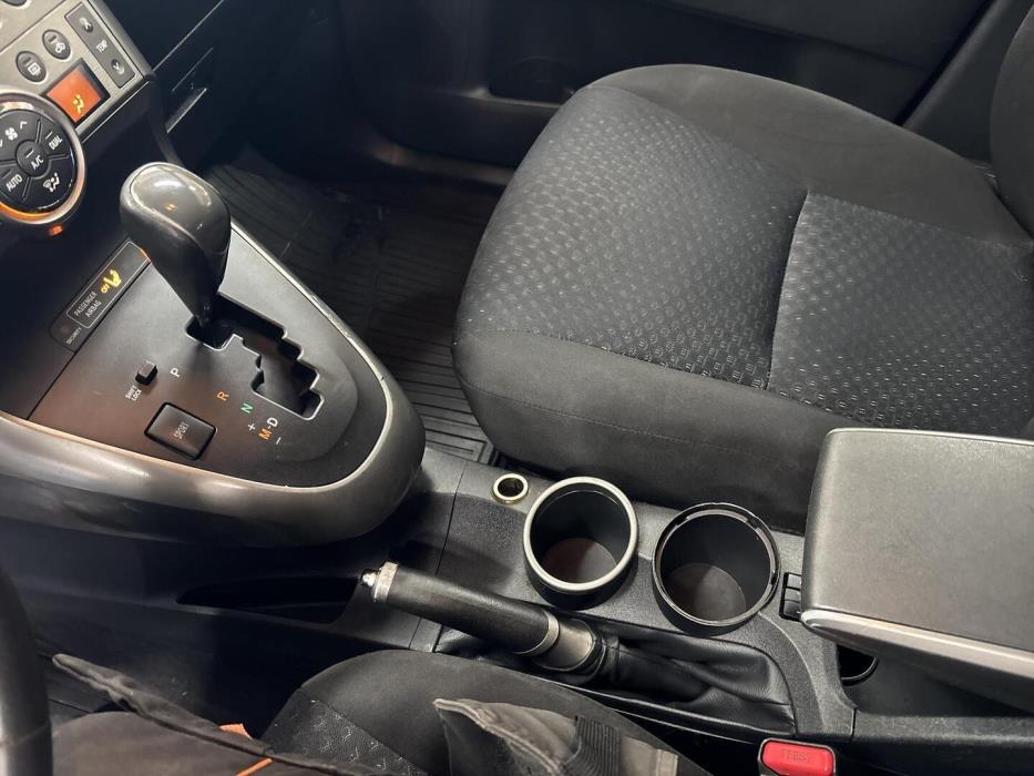 TOYOTA Verso 2010