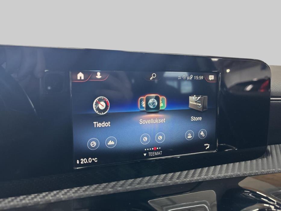 MERCEDES-BENZ A 2020