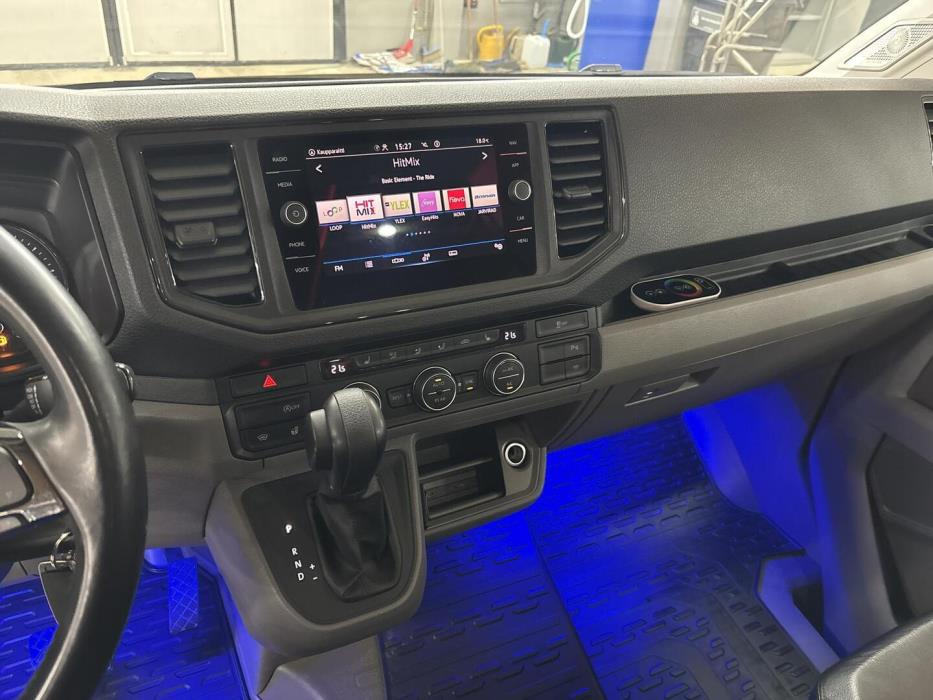 VOLKSWAGEN Crafter 2022