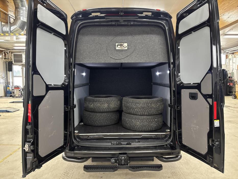 VOLKSWAGEN Crafter 2022