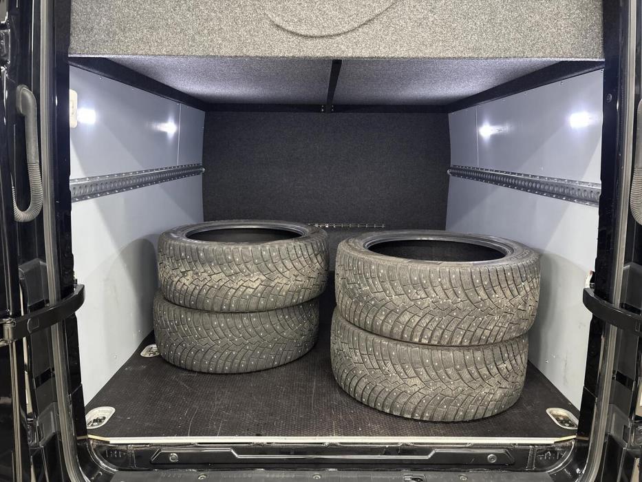 VOLKSWAGEN Crafter 2022