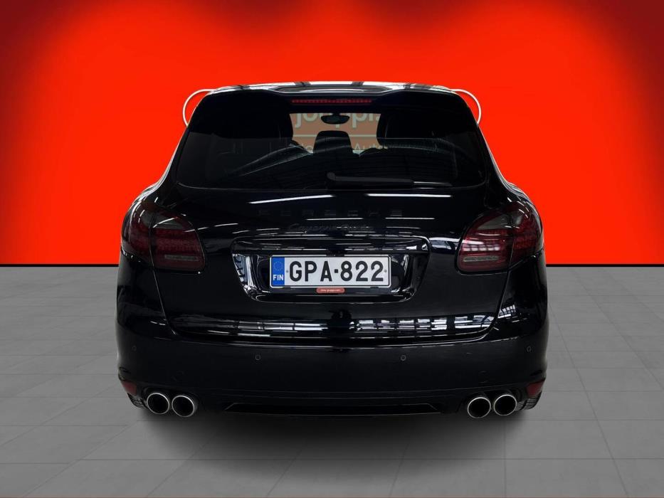 PORSCHE CAYENNE 2011