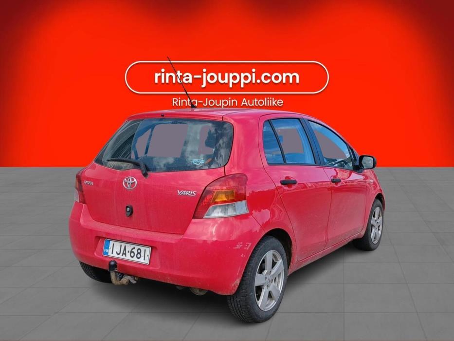 TOYOTA Yaris 2009