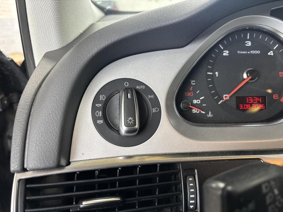 AUDI A6 2011