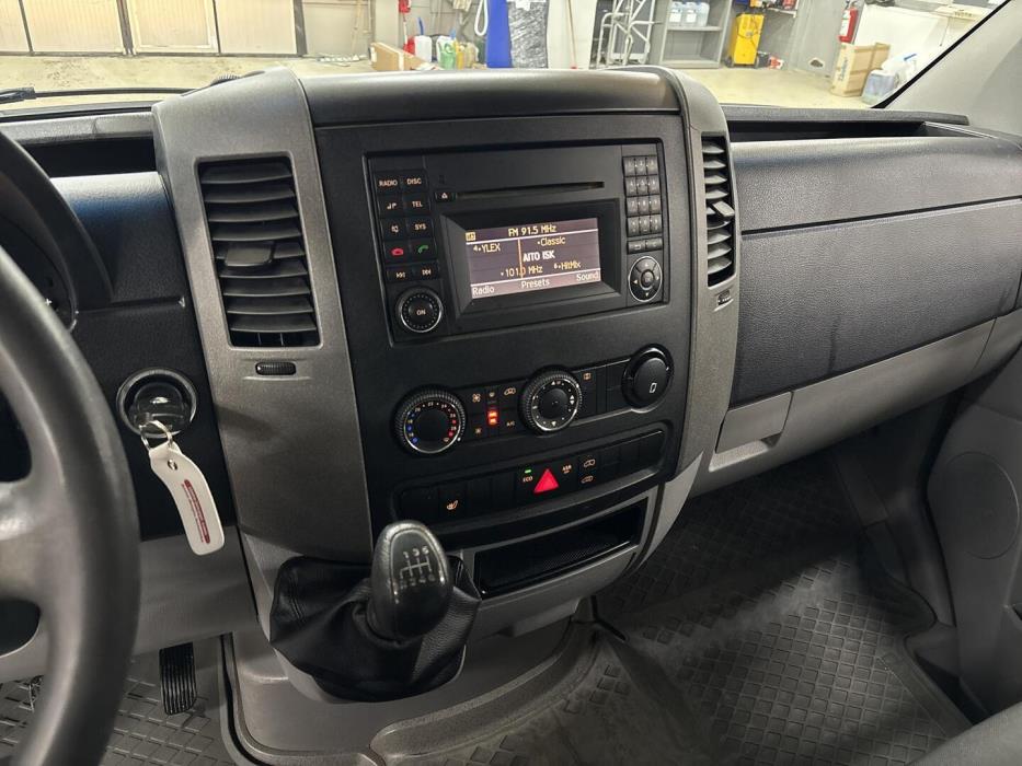 MERCEDES-BENZ Sprinter 2012
