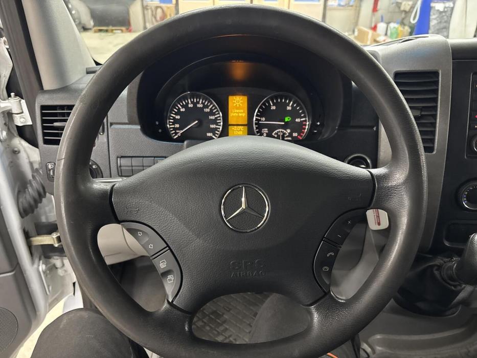 MERCEDES-BENZ Sprinter 2012