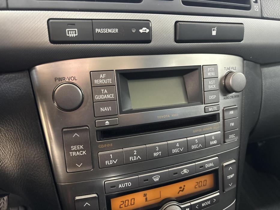 TOYOTA Avensis 2008