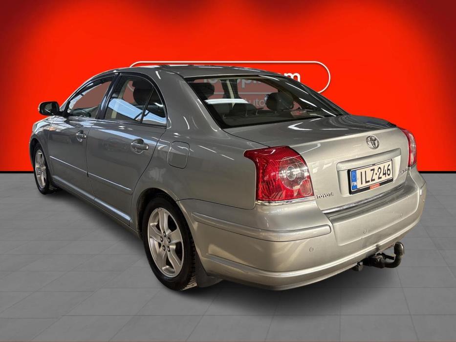 TOYOTA Avensis 2008