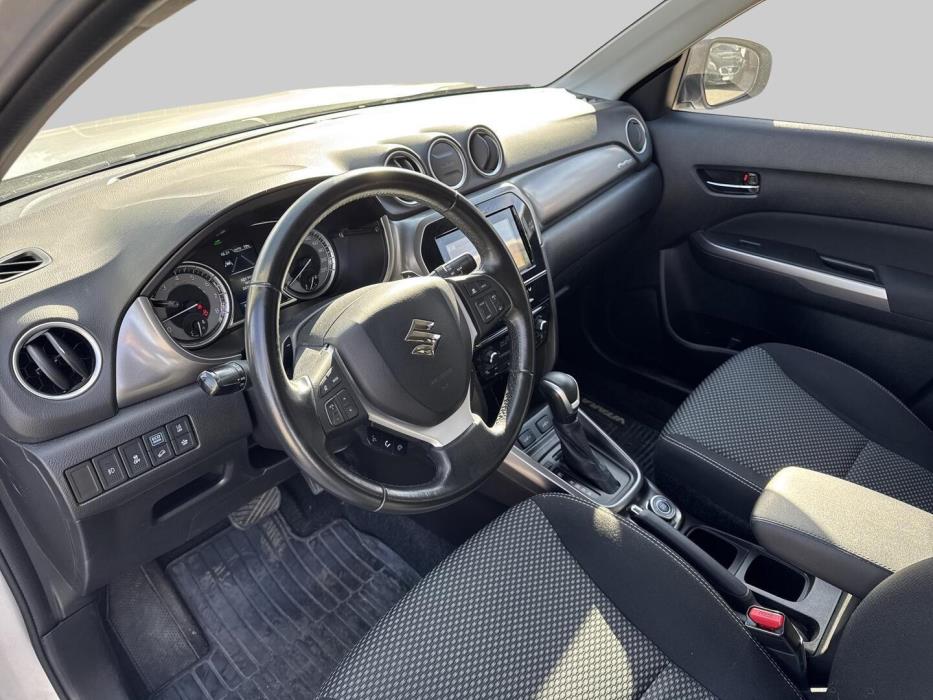 SUZUKI Vitara 2022