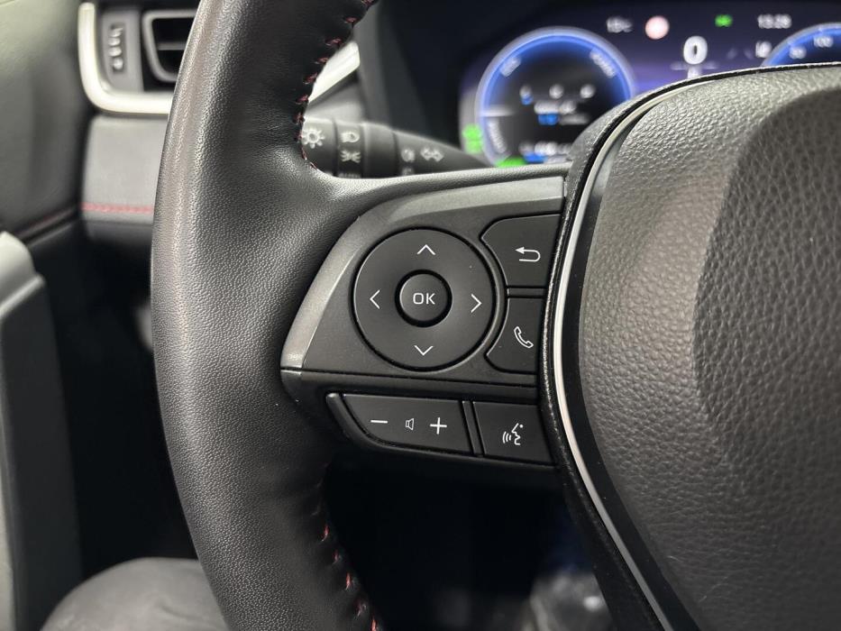 TOYOTA RAV4 PLUG-IN 2023