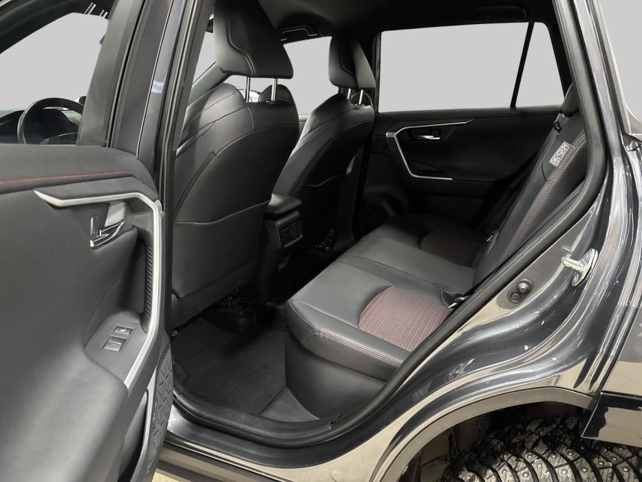 TOYOTA RAV4 PLUG-IN 2023