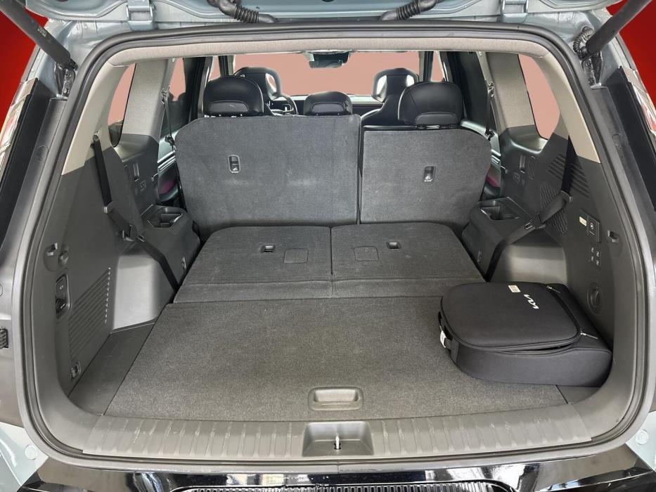 KIA EV9 2025
