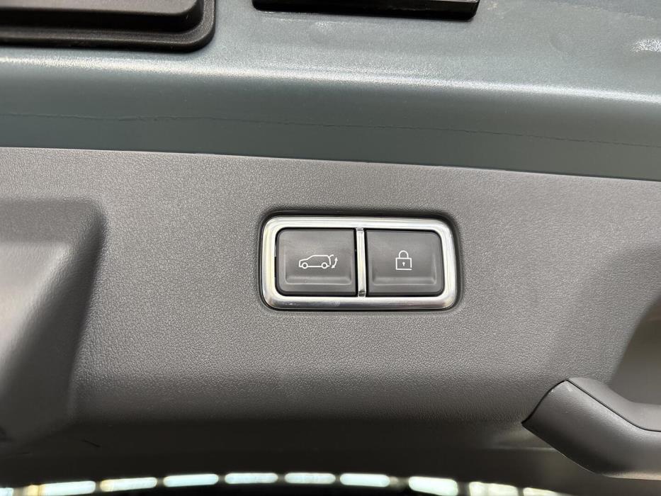 KIA EV9 2025