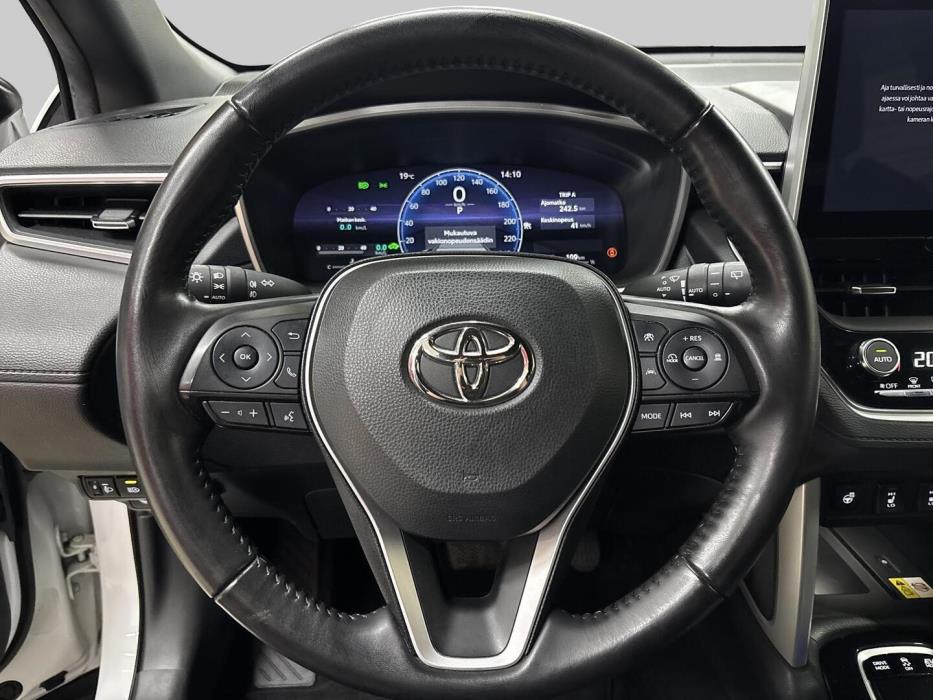 TOYOTA COROLLA CROSS 2023