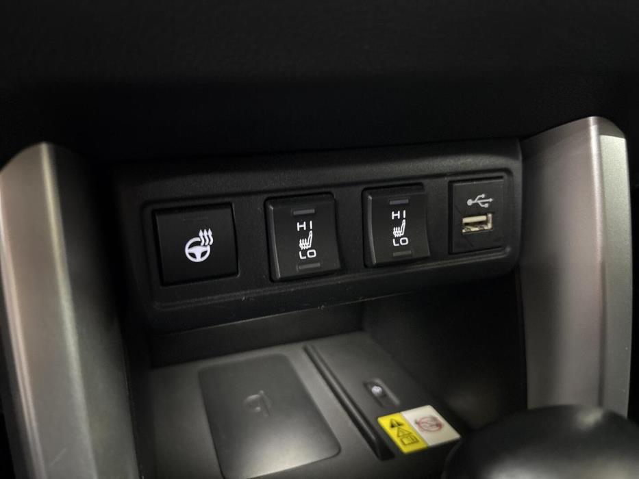 TOYOTA COROLLA CROSS 2023