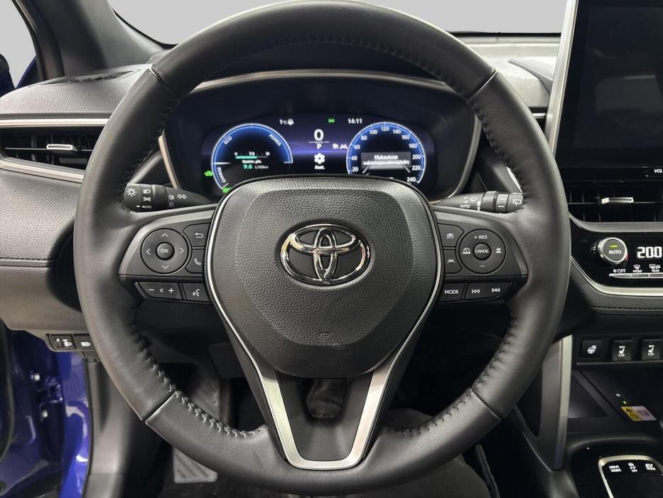 TOYOTA Corolla Cross 2023
