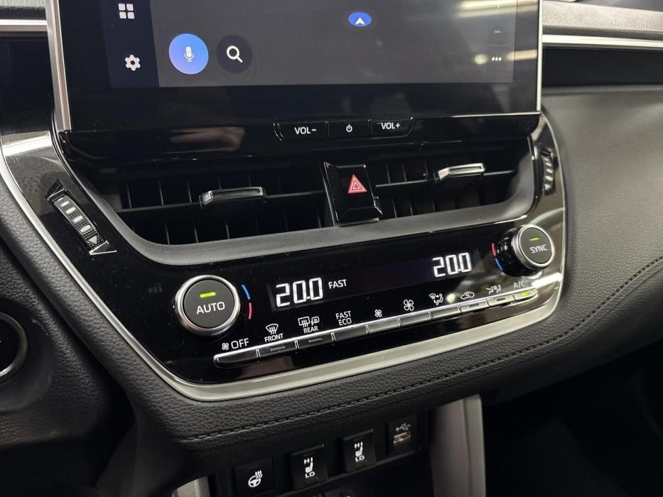 TOYOTA Corolla Cross 2023