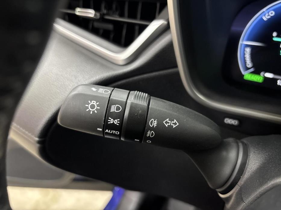 TOYOTA Corolla Cross 2023