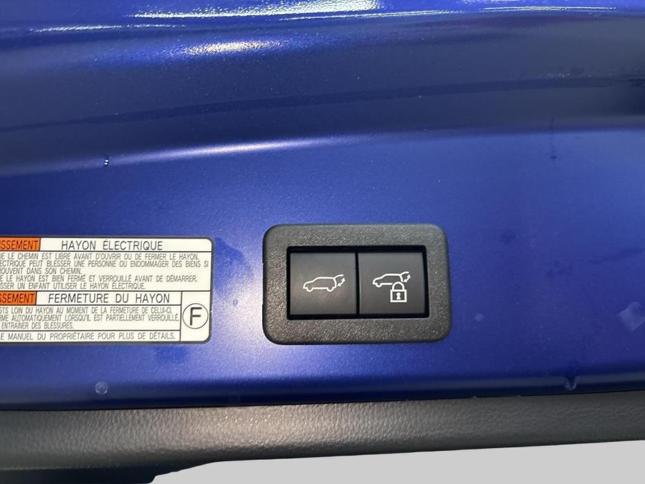 TOYOTA Corolla Cross 2023