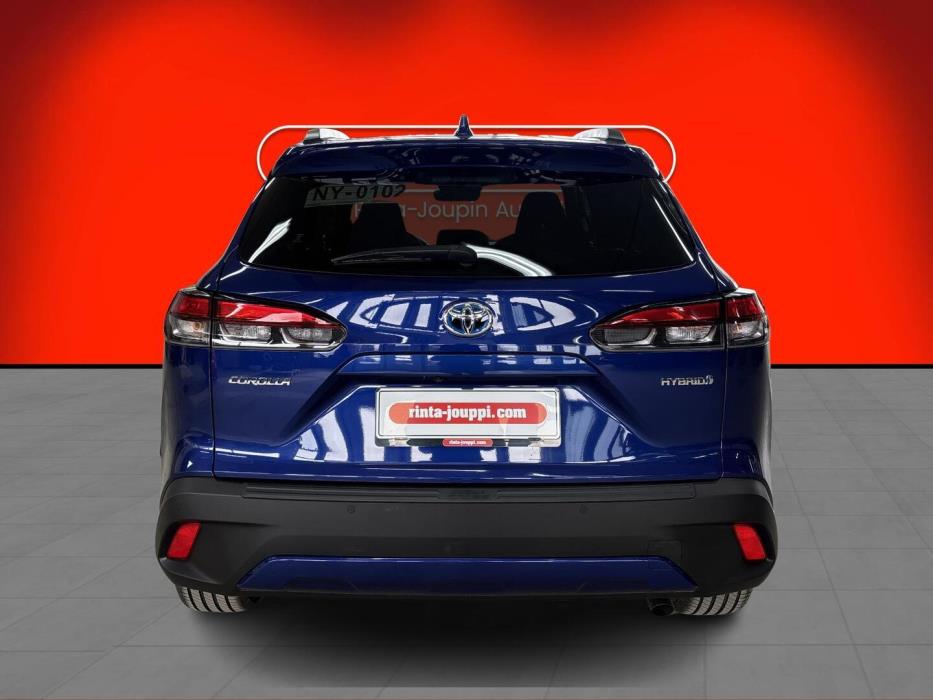 TOYOTA Corolla Cross 2023