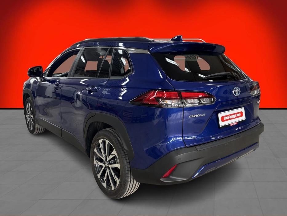 TOYOTA Corolla Cross 2023