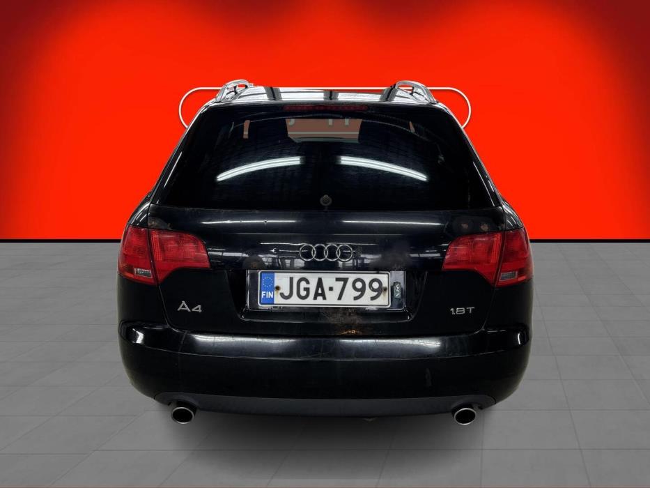 AUDI A4 2005