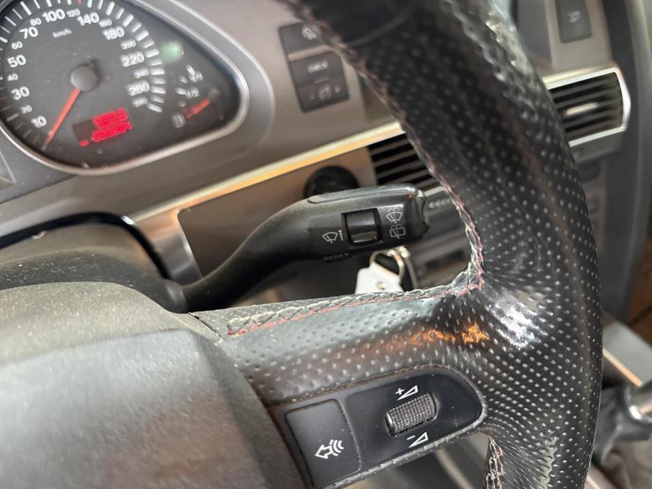 AUDI A6 2005