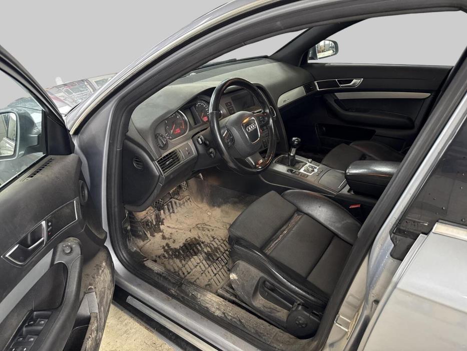 AUDI A6 2005
